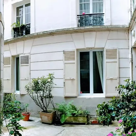 Guestready - Apt Near Eiffel Tower Champs Elysees 16 * Paris
