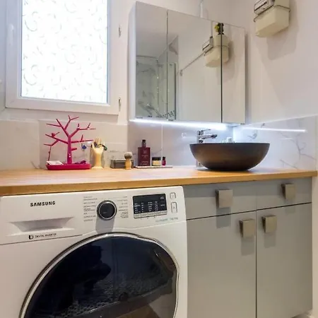 Guestready - Apt Near Eiffel Tower Champs Elysees 16 *